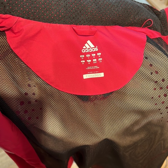 Women’s raspberry pink Adidas windbreaker - Picture 2 of 5